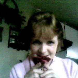 Meet your Posher, Debora